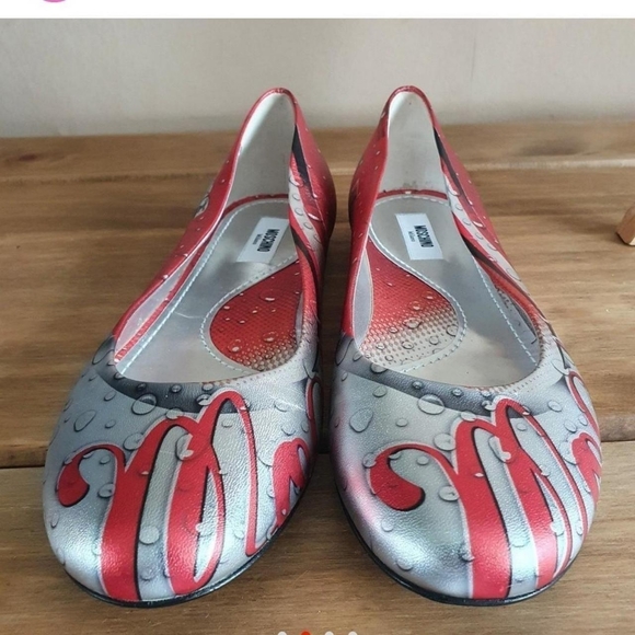 Super rare moschino cola flat ballerina pumpsLeatherUk 5New without box - Picture 2 of 4